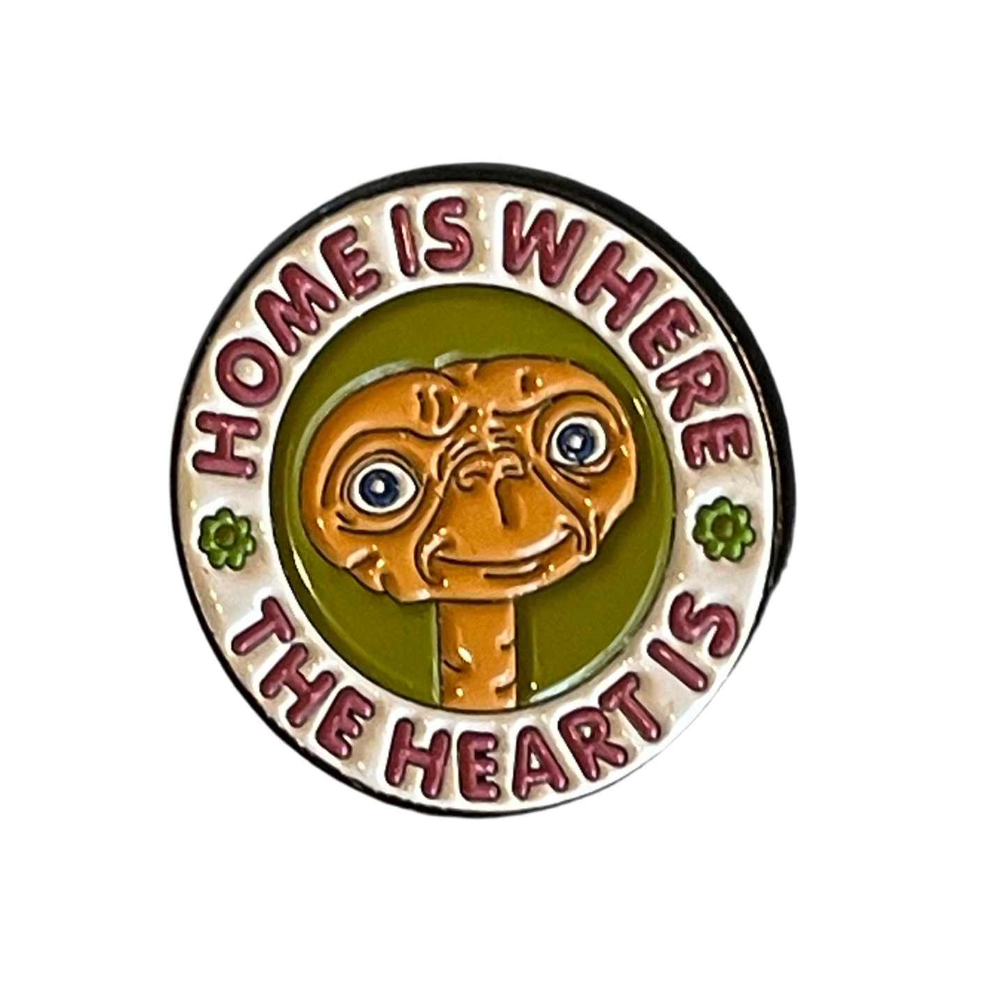 ET Home is where the heart is pin badge