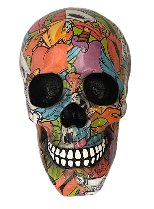 Calypso skull figurine