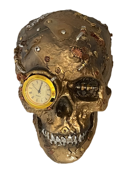 Scrapped skull figurine