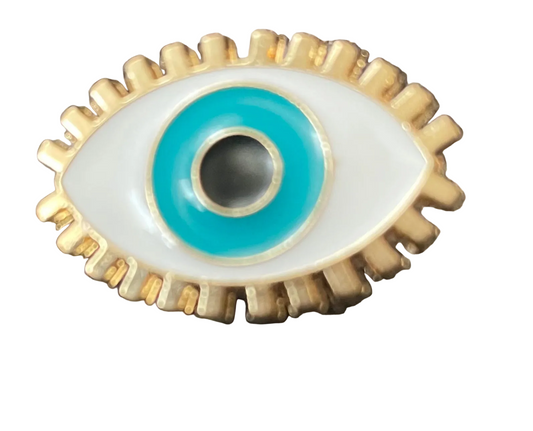 Eye pin badge