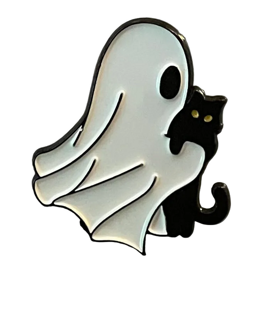 Ghost with cat facing to the right pin badge